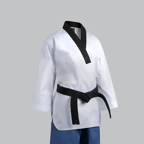 Uniforme de Taekwondo (dobok) oficial da World Taekwondo para Poomsae