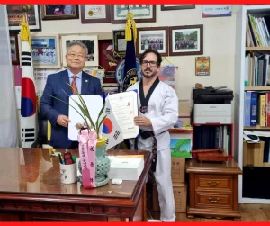 Mestres brasileiros de Taekwondo viajam para a Coreia para cursos, exames de graduação e participação no World Taekwondo Hanmadang 2023.