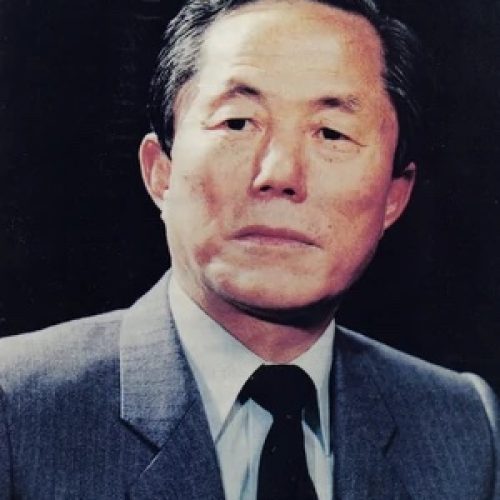 Choi Hong Hi (최홍희)